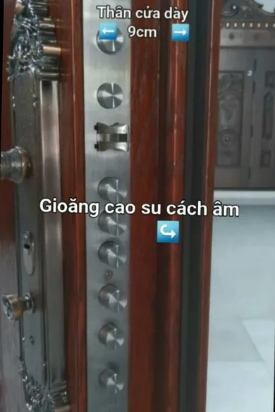 Mẫu cửa biệt thự đẹp - Cửa thép vân gỗ  4 cánh - Mã 410 loại có kính