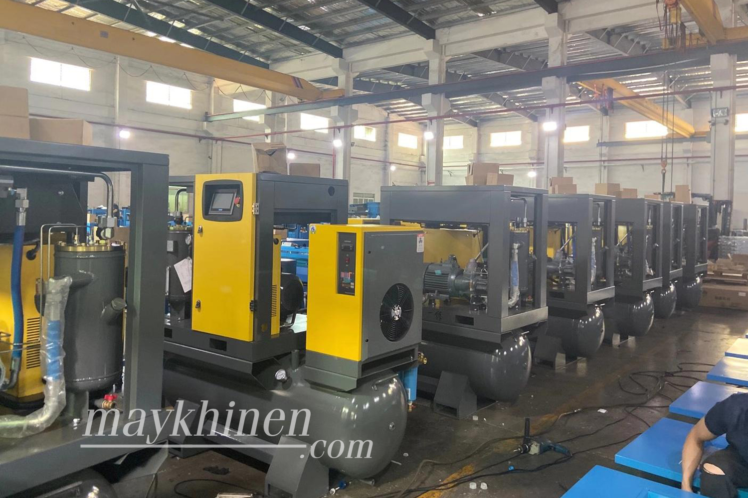 máy nén khí cho máy cắt laser