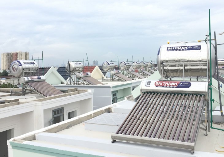 Hệ thống máy nóng năng lượng mặt trời Tân Á Đại Thành  Hệ thống máy nóng năng lượng mặt trời Tân Á Đại Thành