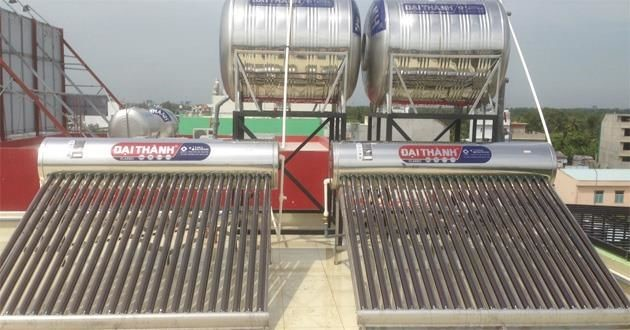 Sử dụng bình nước năng lượng mặt trời rất tiện ích Sử dụng bình nước năng lượng mặt trời rất tiện ích