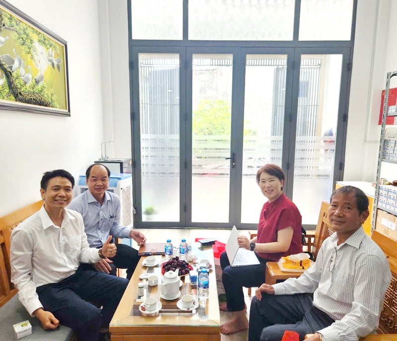 CEO Nam Phương và Ms Lucy GC Medical Science