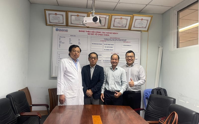 NAM PHƯƠNG HỢP TÁC BVĐK ĐỒNG NAI - KHOA NGOẠI NIỆU 