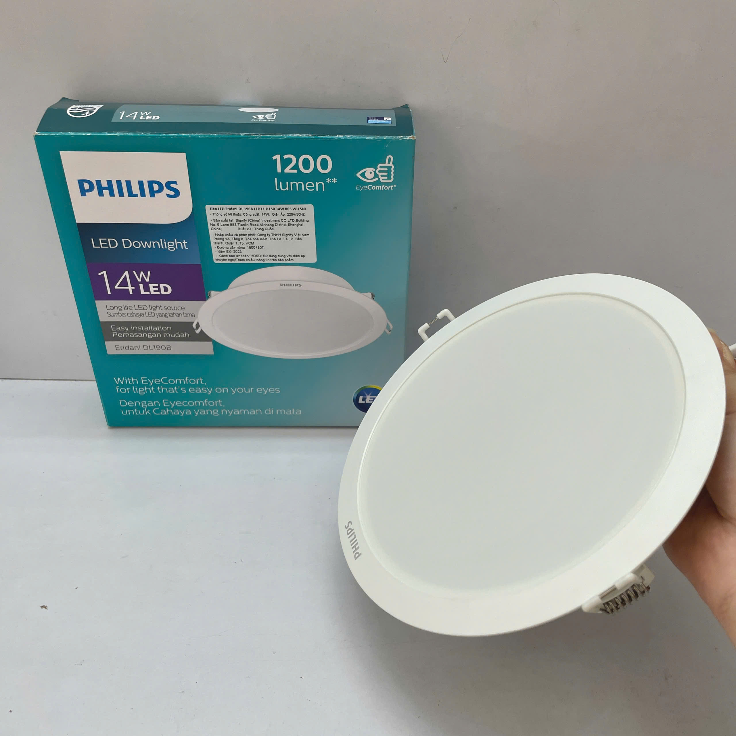 Ứng dụng thực tế của Đèn downlight âm trần Led Philips Eridani DL190B LED11 D150 14W 865 WH SNI 6500K 1150lm.