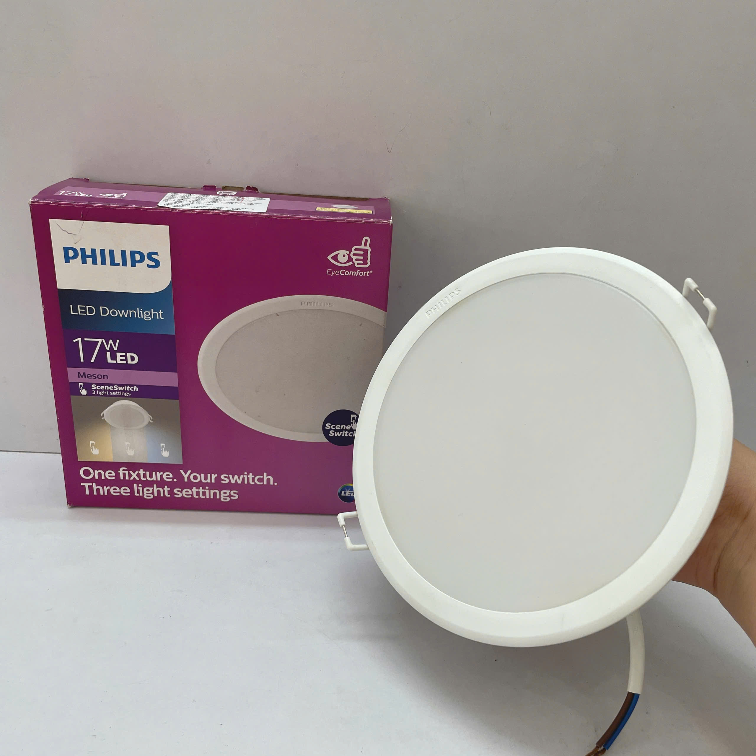 Đèn downlight âm trần đổi màu Led Philips Meson SSW D125 17W WH lựa chọn thông minh