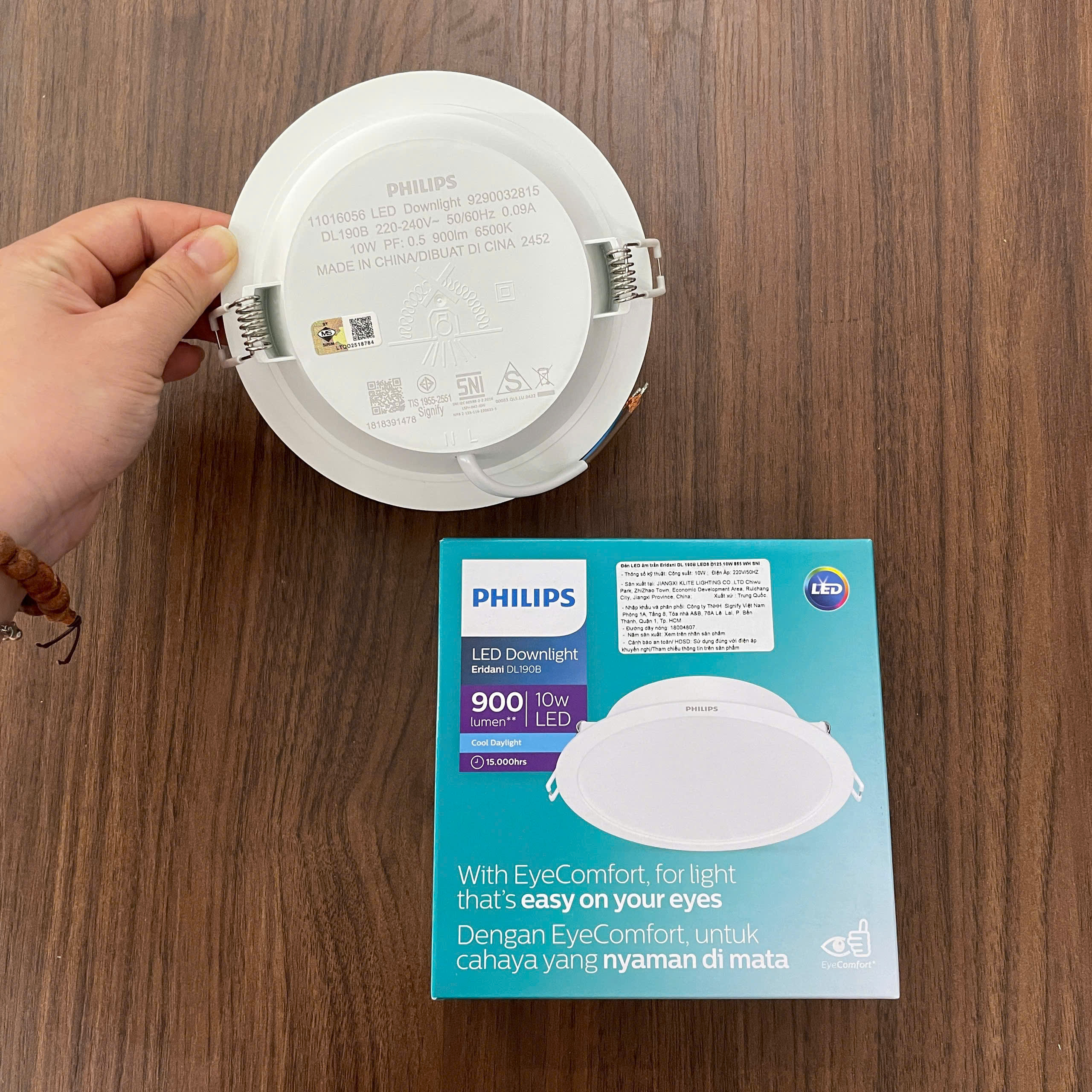 Lắp đặt Đèn downlight âm trần Led Philips Eridani DL190B