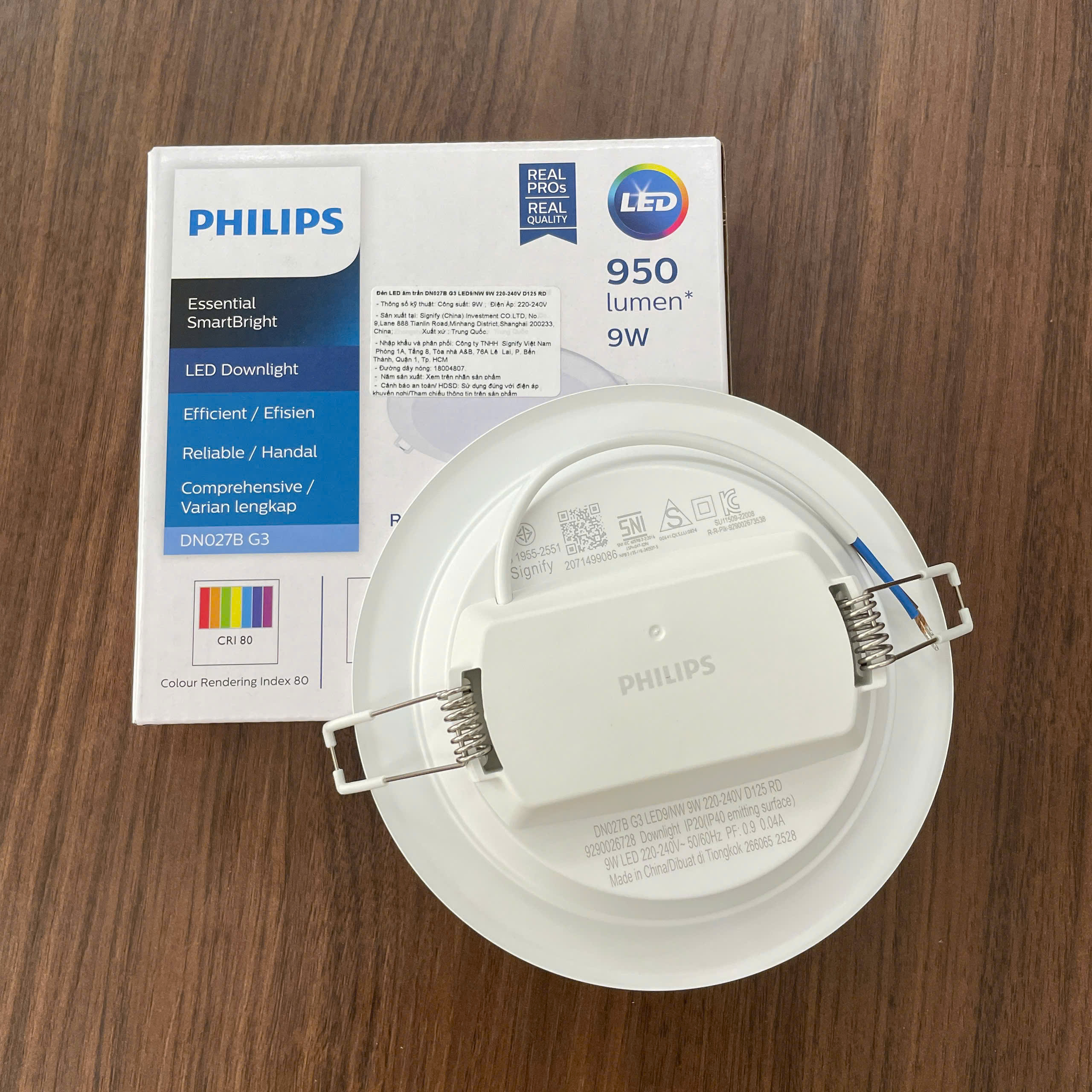 Ánh sáng tinh tế từ đèn Philips DN027B SmartBright G3