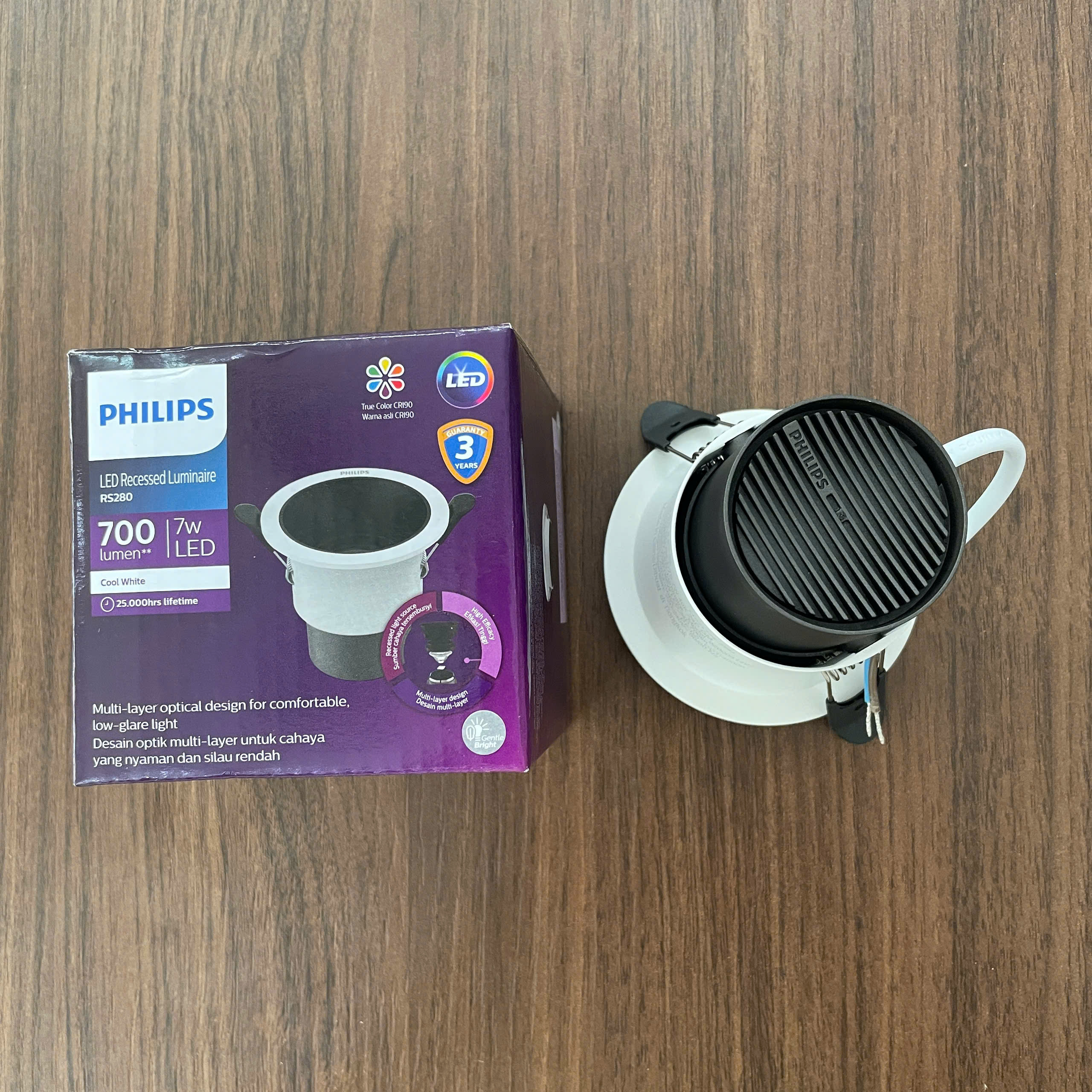 Đèn Philips RS280 G2 chiếu điểm làm nổi bật không gian