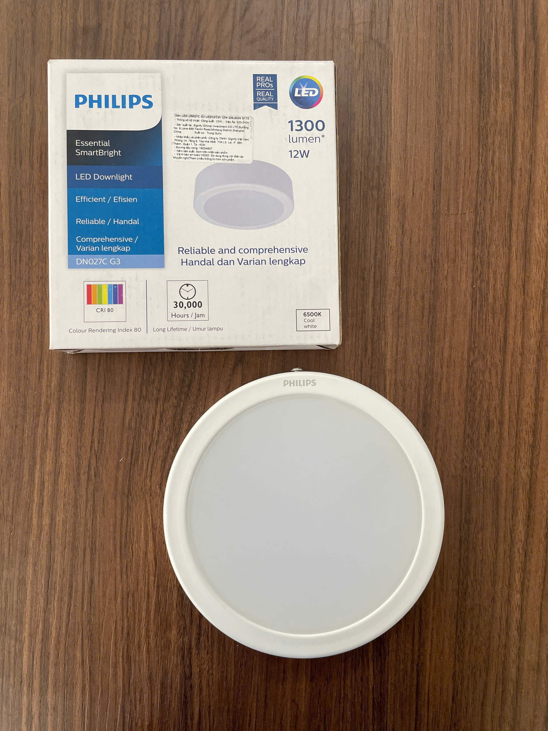Đèn Downlight Philips DN027C G3 12W trong không gian hiện đại