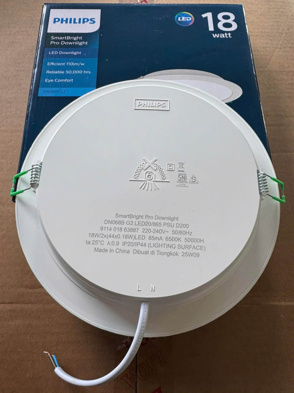 Đèn downlight âm trần Led Philips DN068B G2 LED20/865 PSU D200