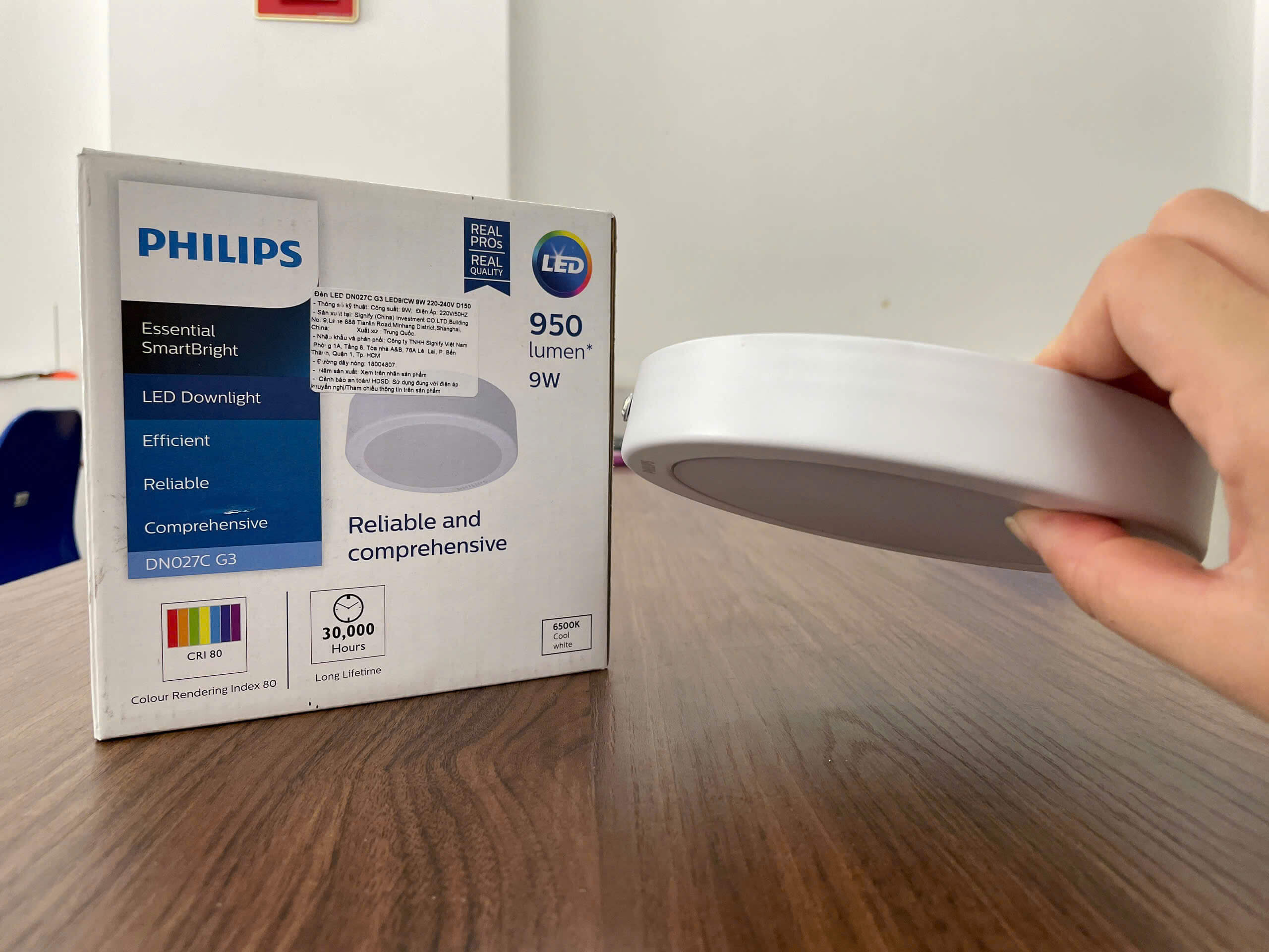 Lắp đặt Đèn Downlight Ốp Trần Philips SmartBright G3 DN027C đơn giản