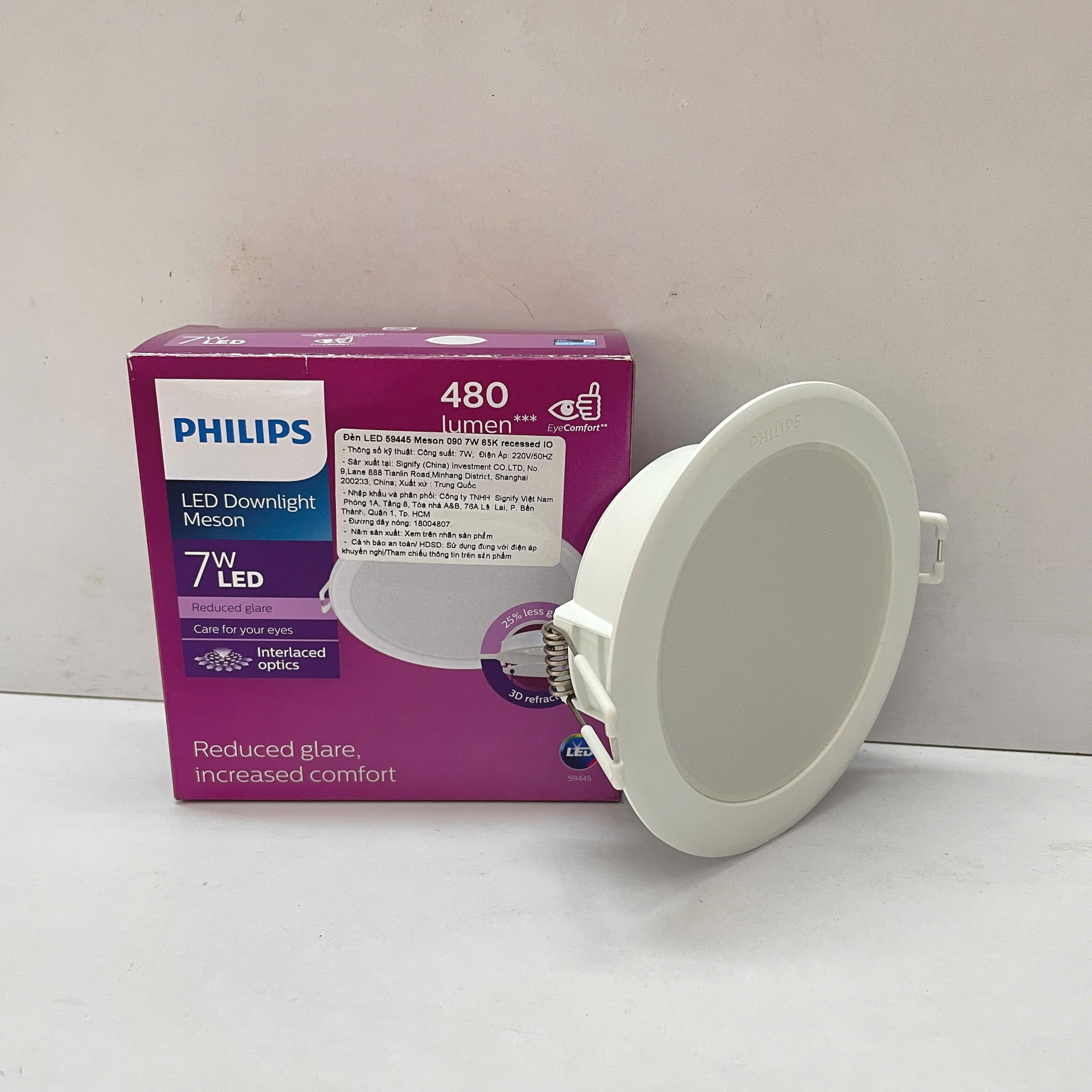Đèn downlight âm trần Led Philips Meson IO 59445 D90 7W 6500K WH RECESSED 490lm dễ dàng lắp đặt.