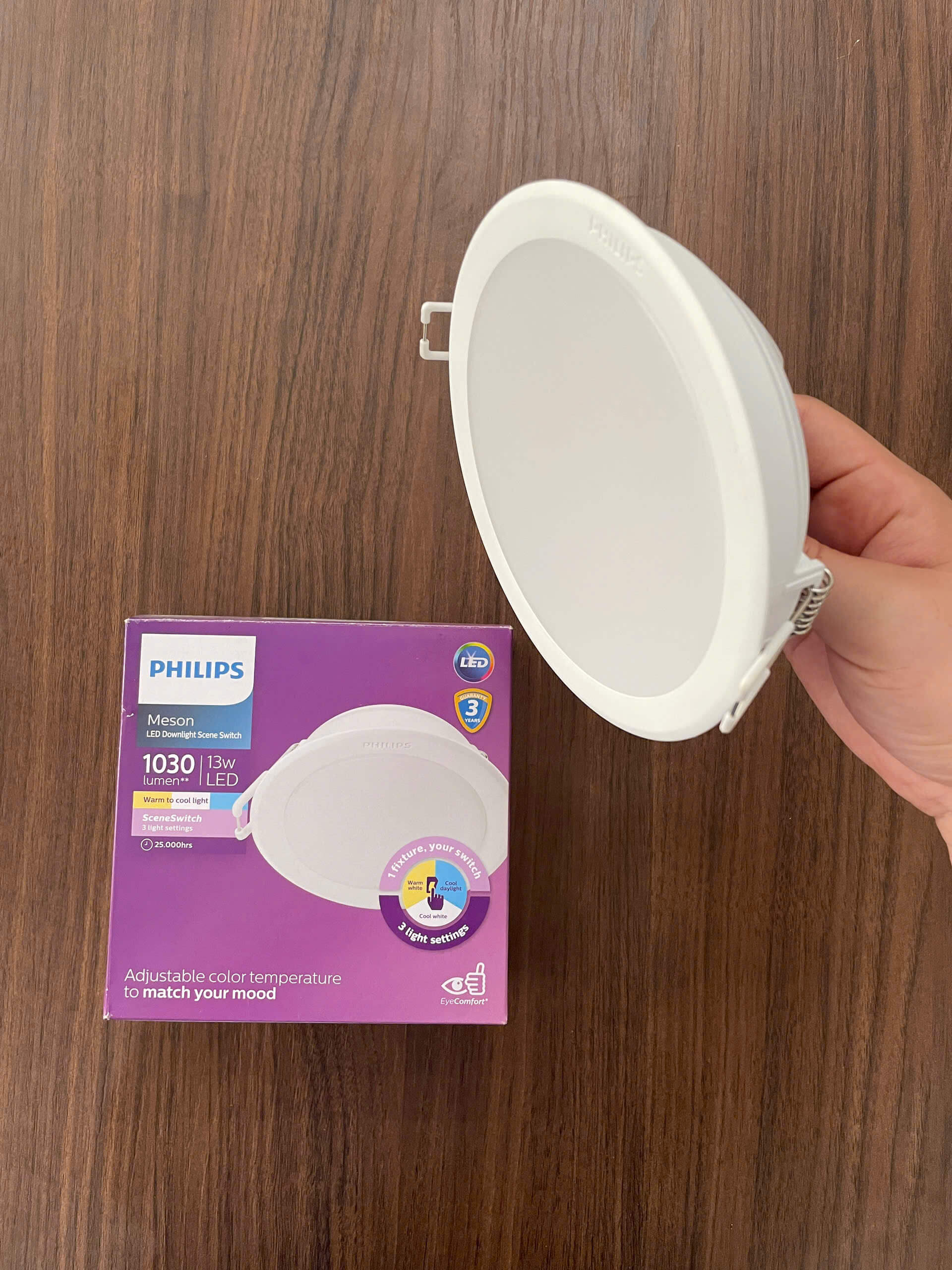 Thông số kỹ thuật của Đèn downlight âm trần đổi màu Led Philips Meson SSW D125 13W.