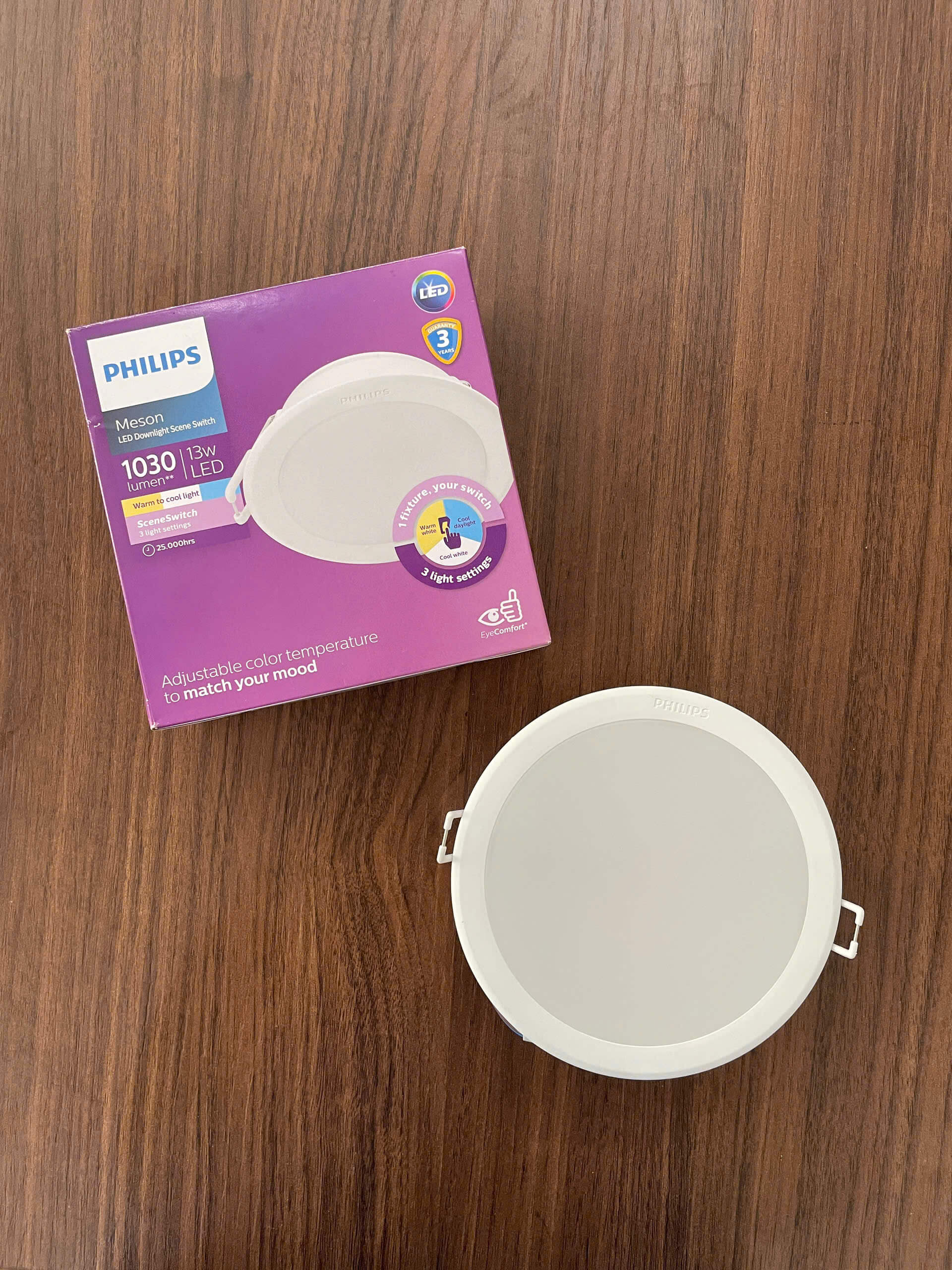 Đèn downlight âm trần đổi màu Led Philips Meson SSW D125 13W – Biểu tượng của sự tinh tế.