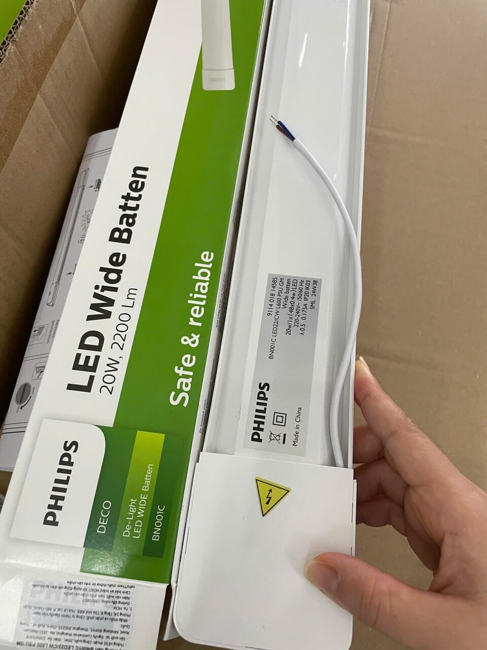 Máng đèn Led bán nguyệt Philips BN001C mang lại hiệu quả chiếu sáng tối ưu