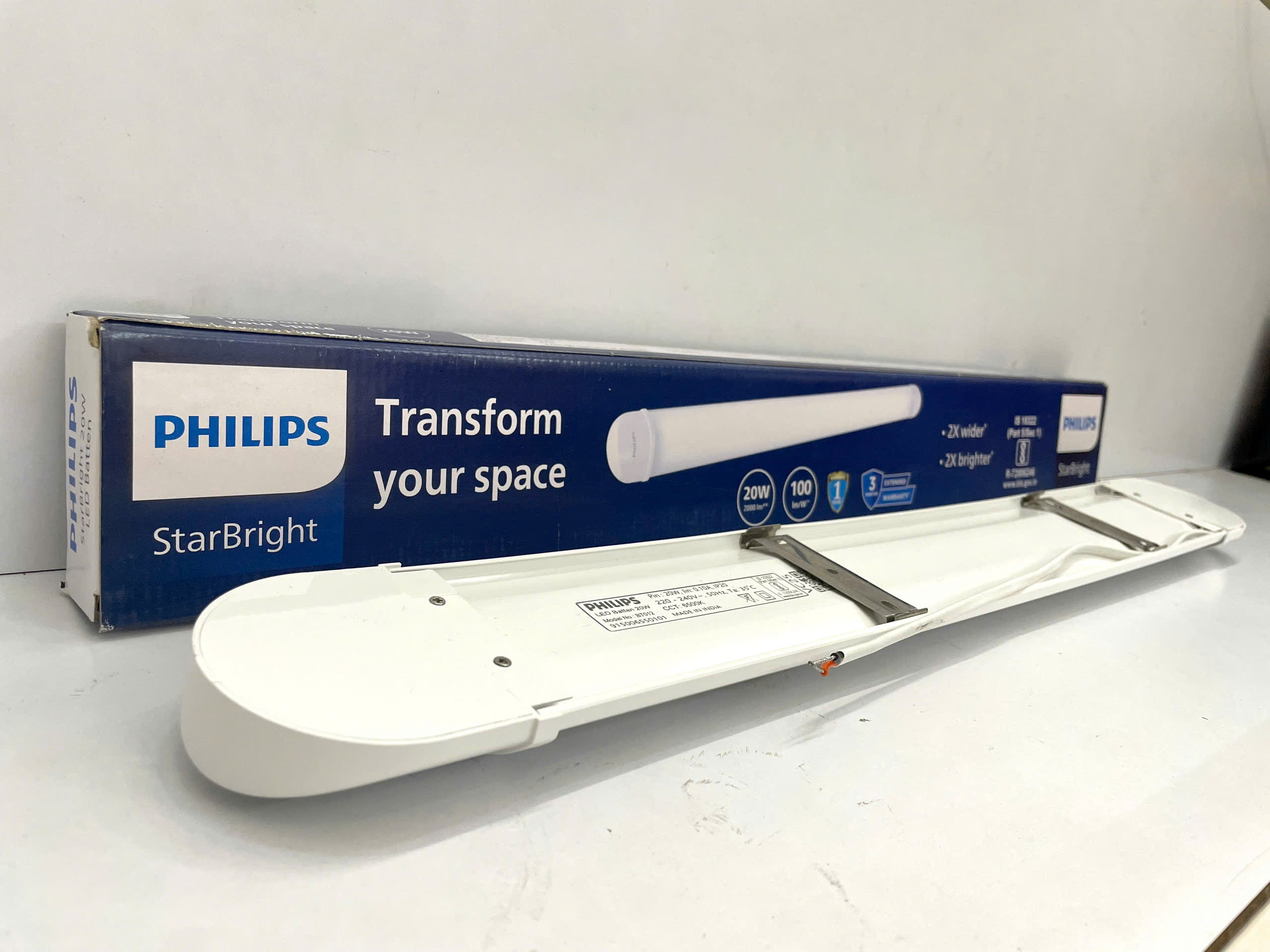 Không gian sống đẳng cấp với Máng đèn Led batten Philips