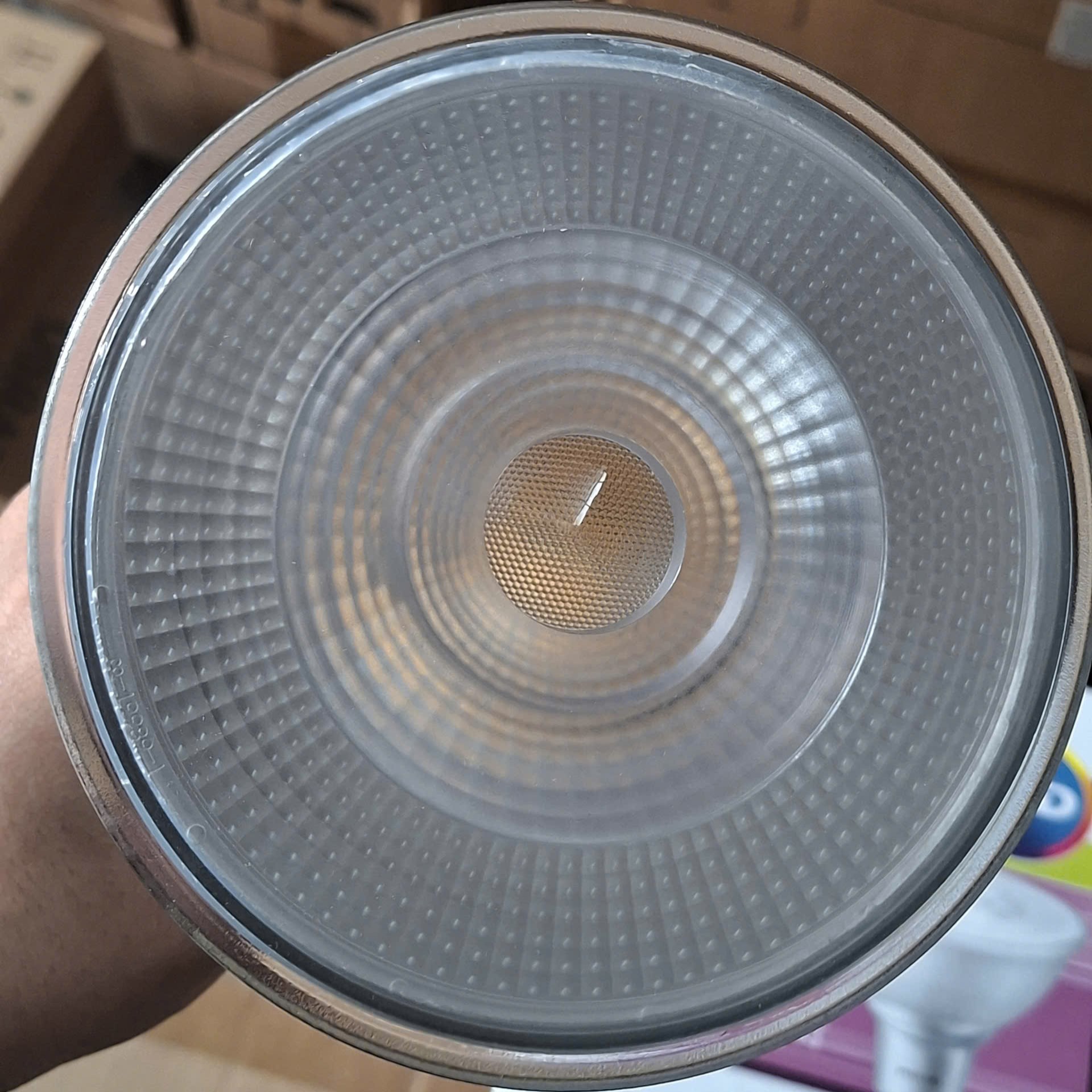 Hiệu suất đèn Philips MASTER LEDspot DIM