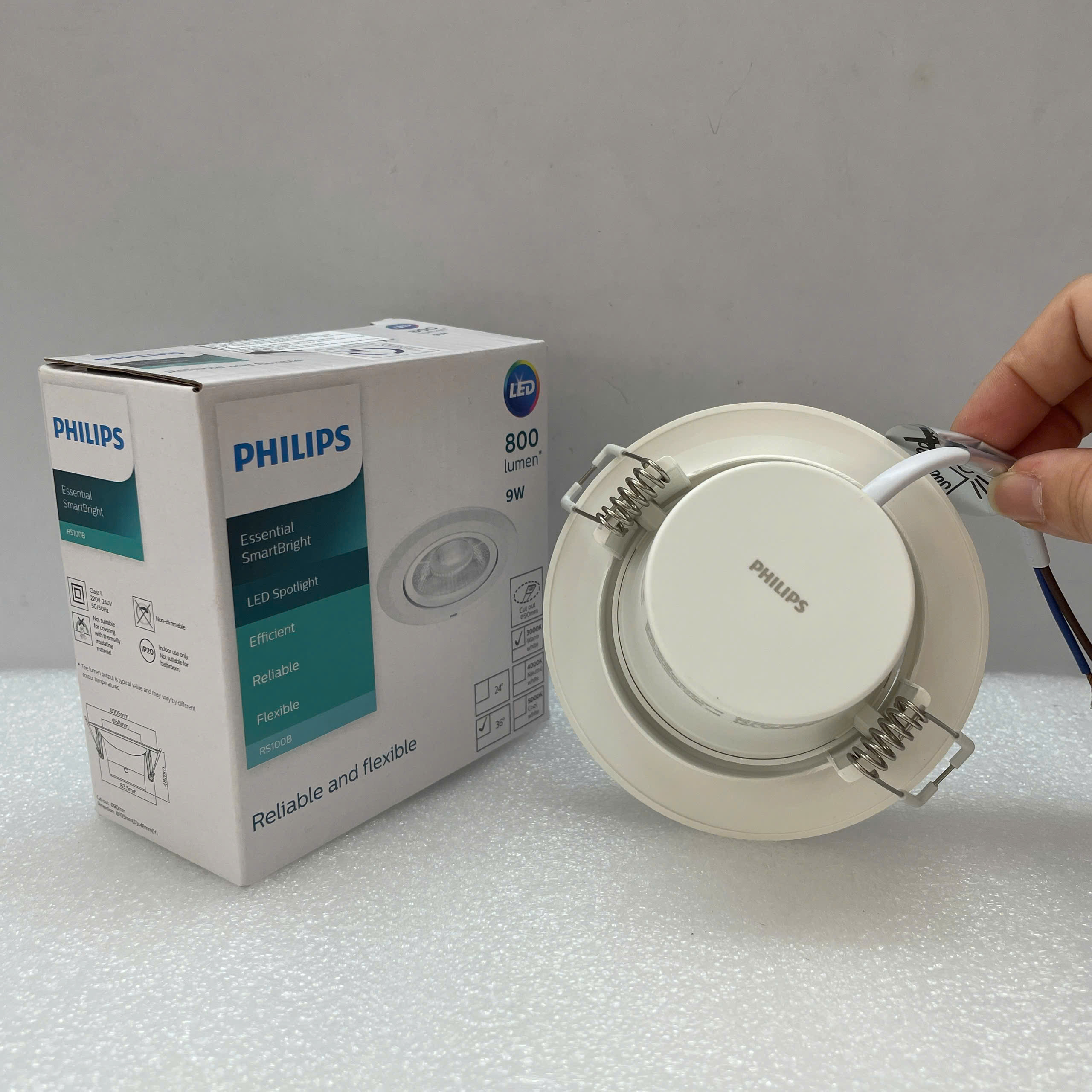 Đèn downlight âm trần chiếu điểm Led Philips RS100B kiến tạo điểm nhấn tinh tế