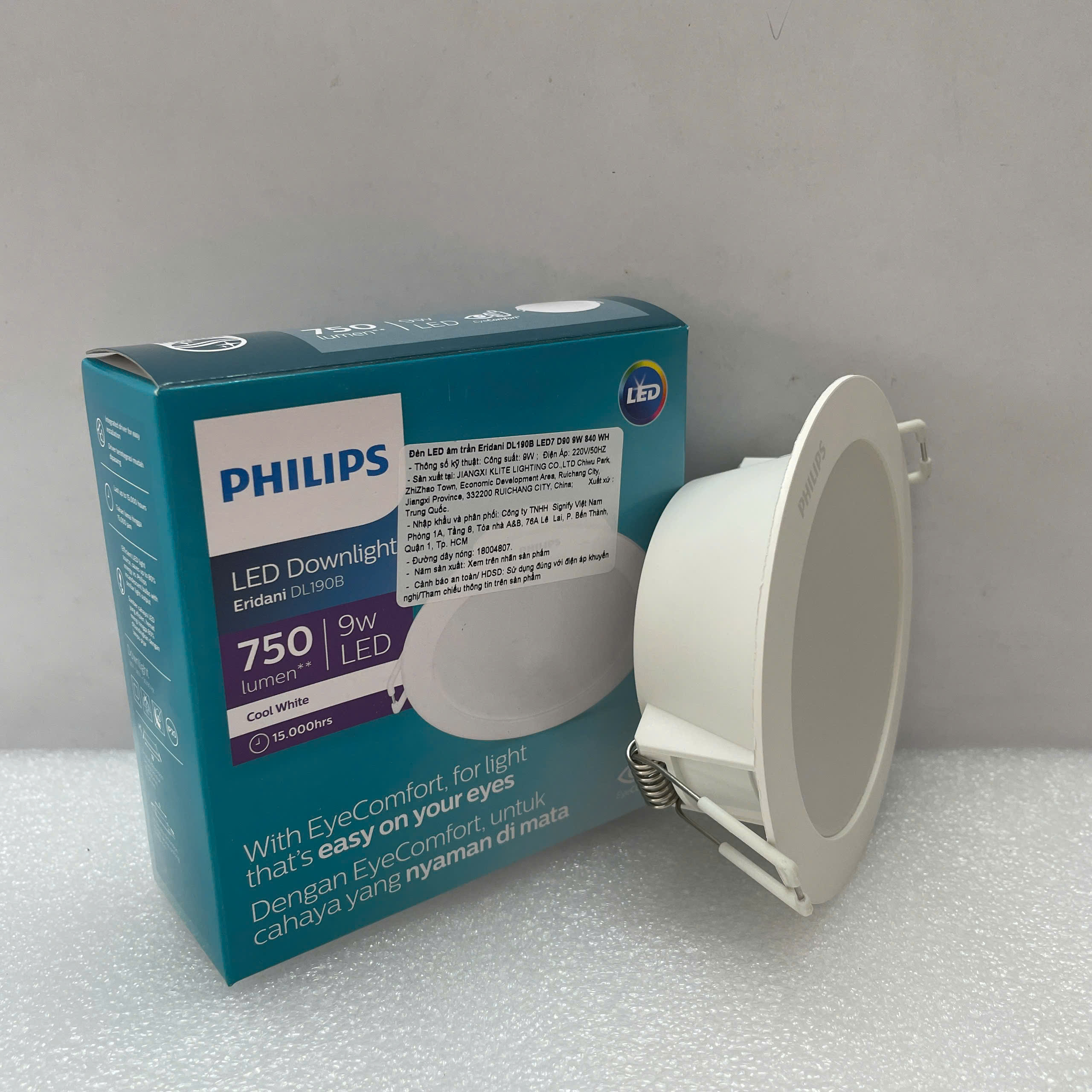 Lắp đặt đèn downlight âm trần Eridani DL190B