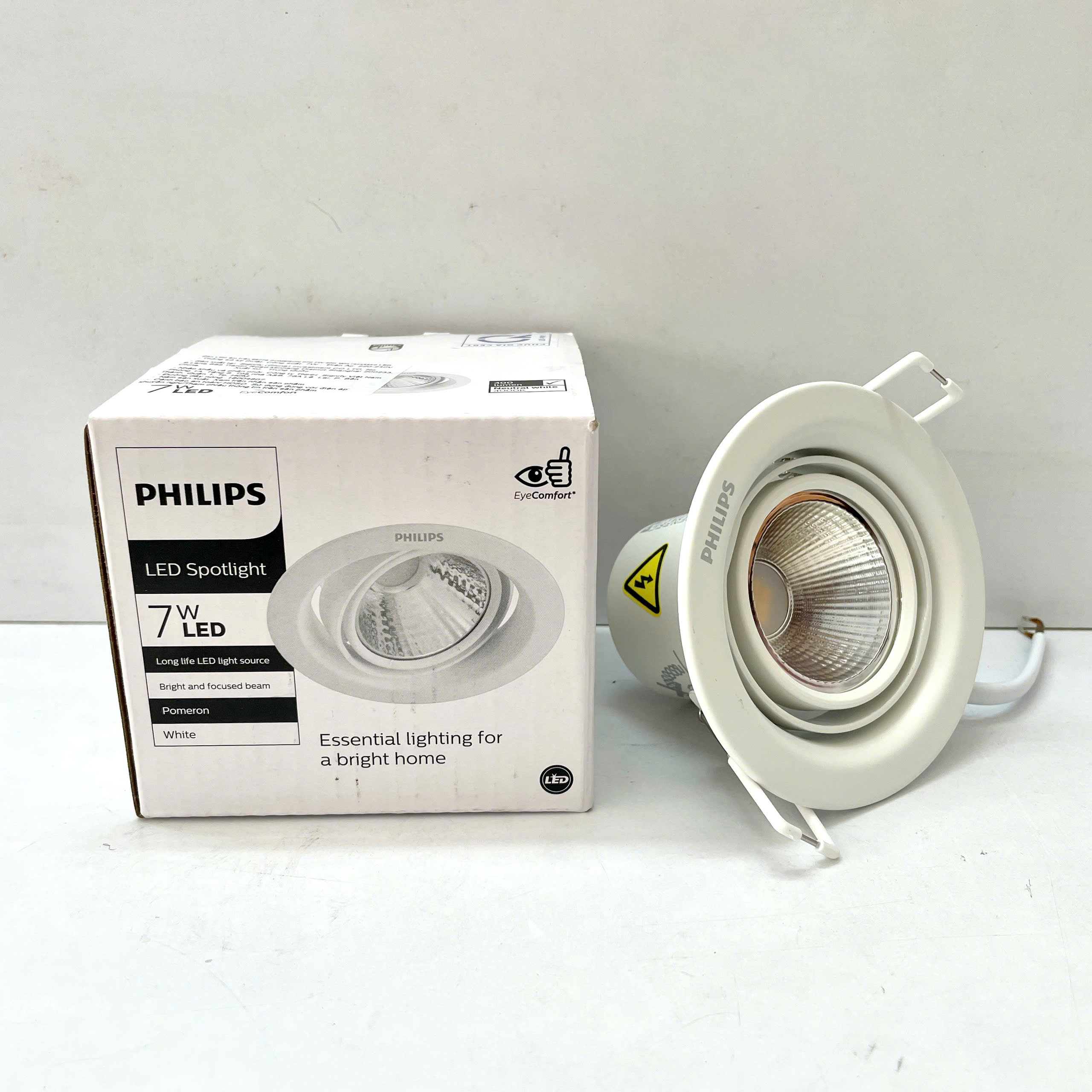 Công nghệ LED trong đèn downlight âm trần Philips 59776