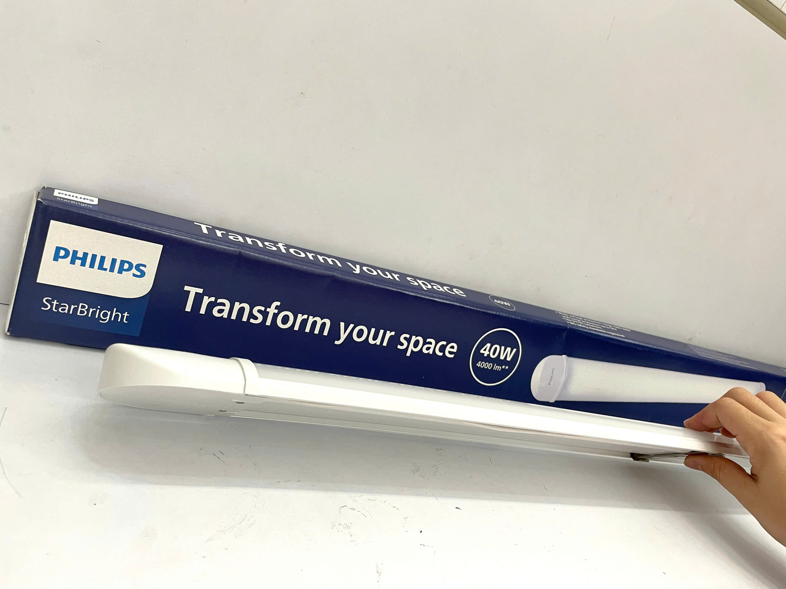 Thiết kế Máng đèn Led batten bán nguyệt Philips StarBright Wide Nxt 40W