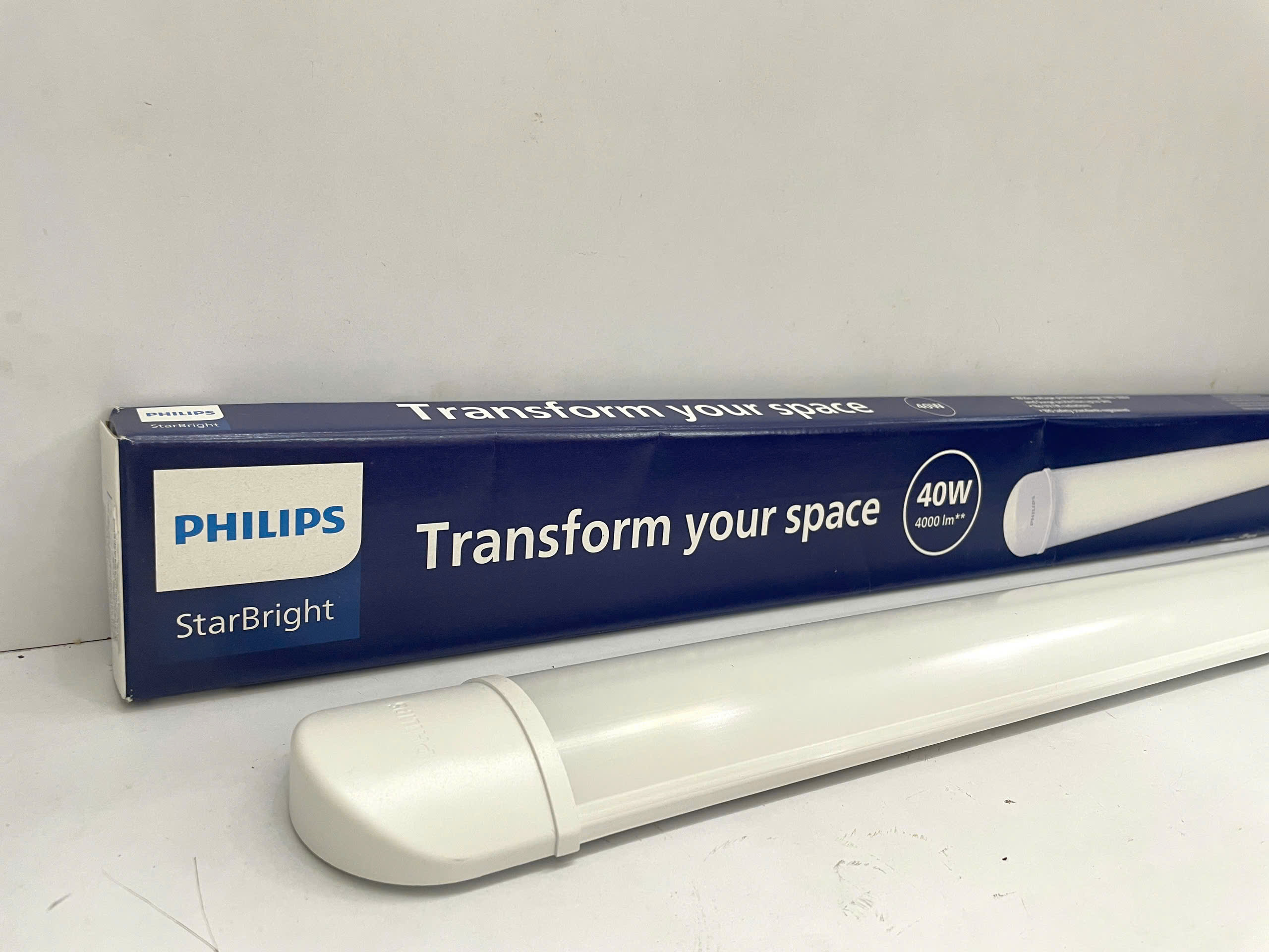 Ứng dụng Máng đèn Led batten bán nguyệt Philips