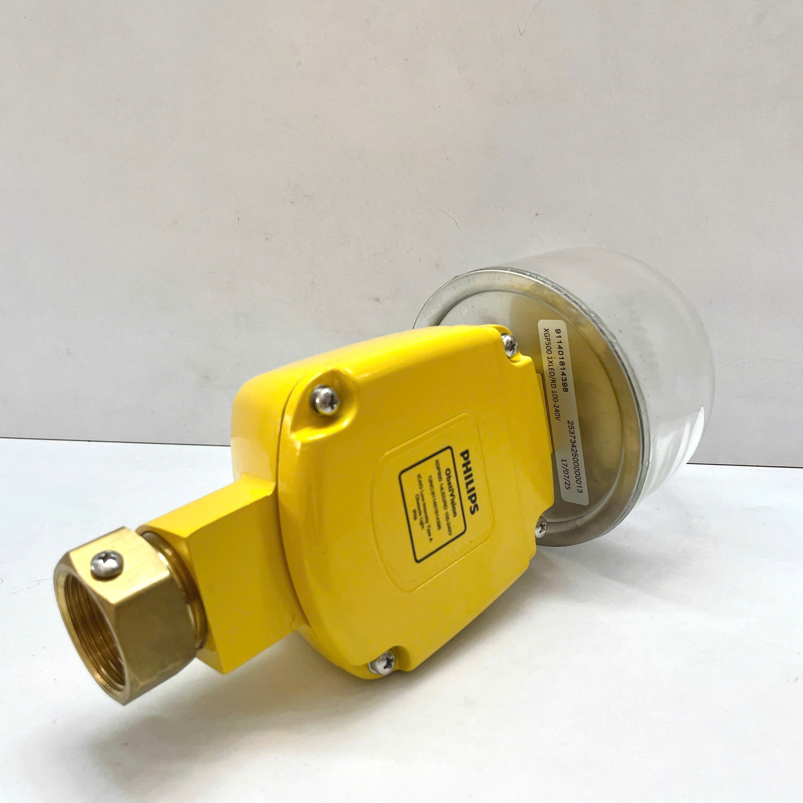 Vẻ đẹp đẳng cấp của đèn cảnh báo hàng không Philips XGP500