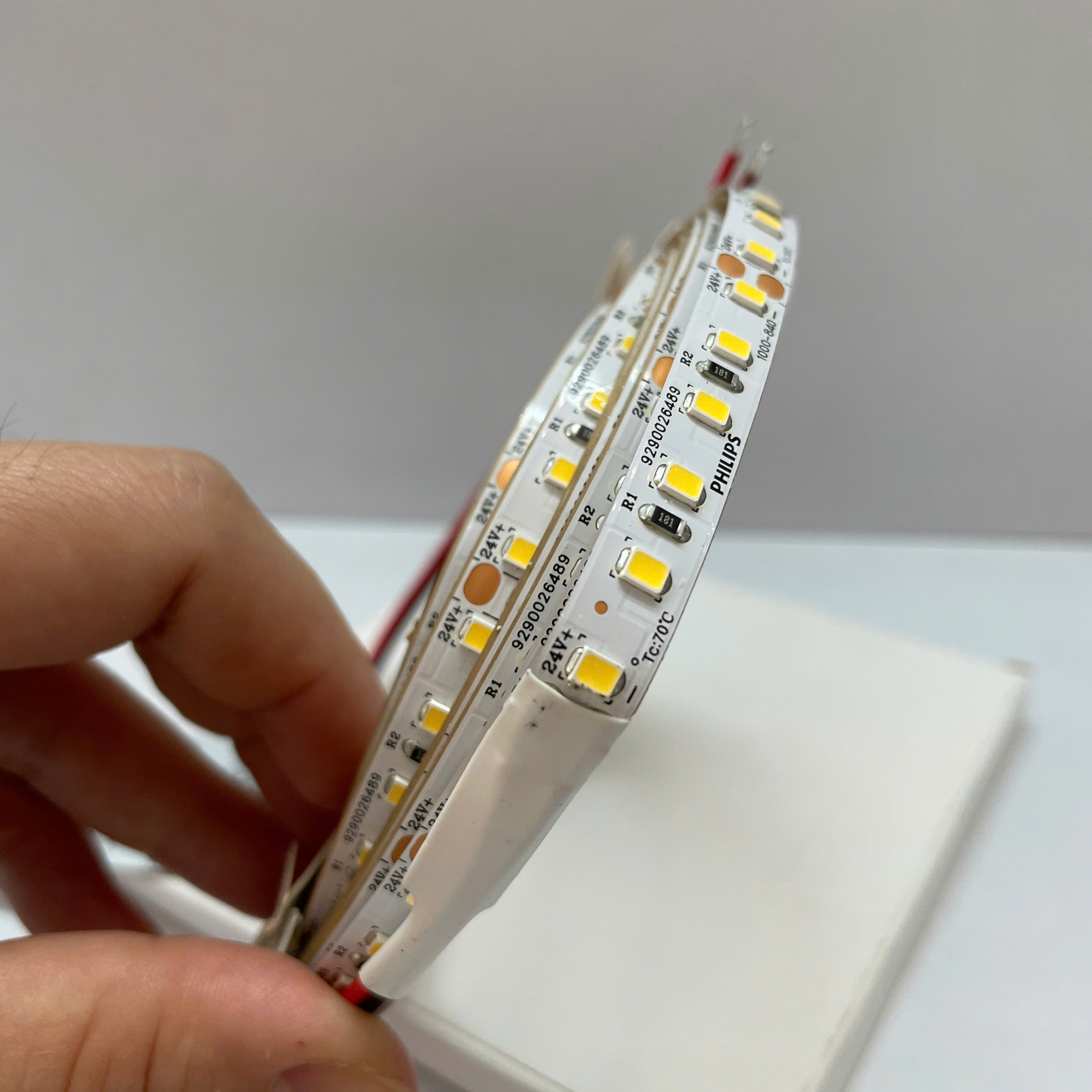 Hình ảnh cuộn Đèn trang trí LED dây Philips Trade FlexCove LS158 G2