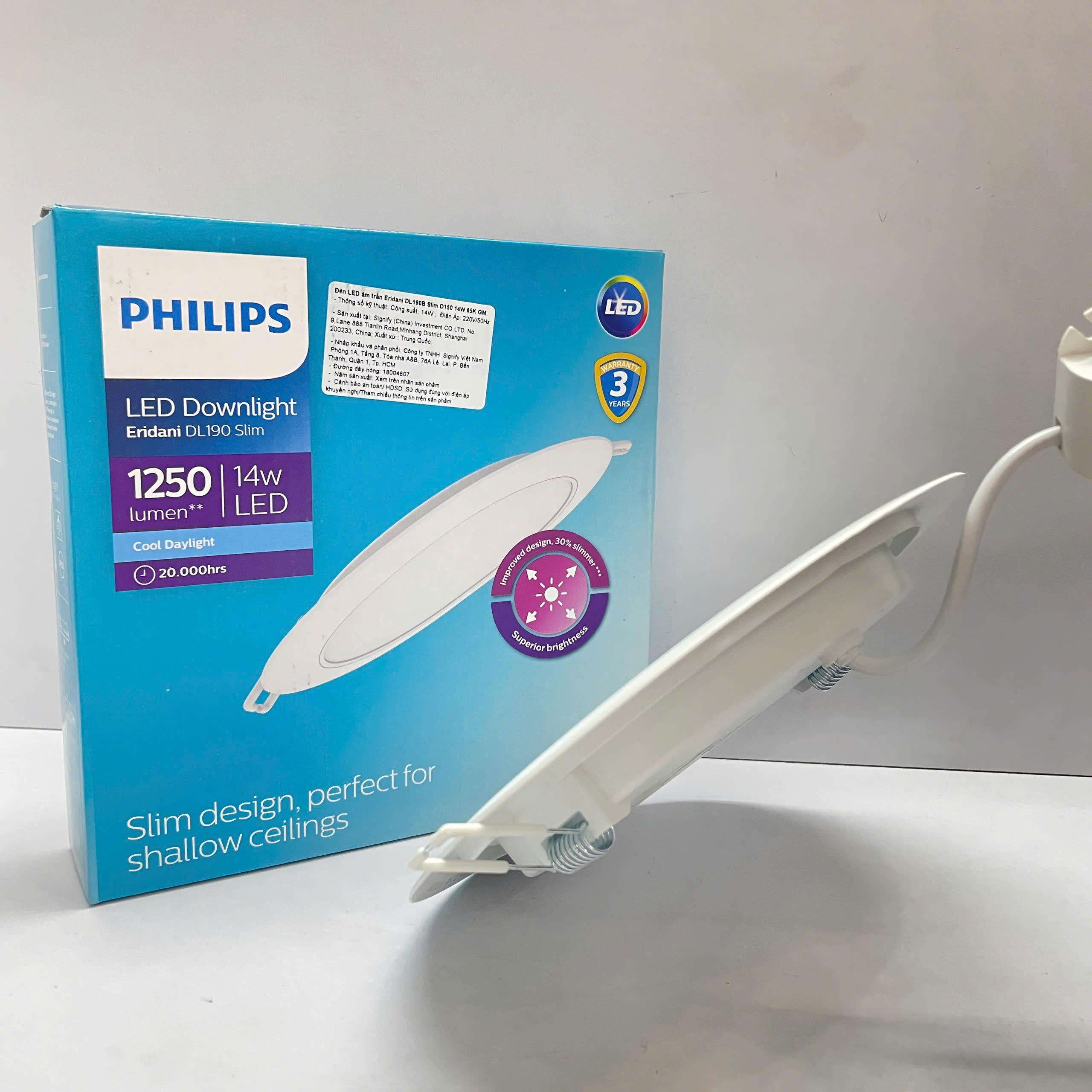 Lắp đặt Đèn downlight âm trần siêu mỏng Led Philips Eridani DL190B Slim D150 đơn giản và hiệu quả.
