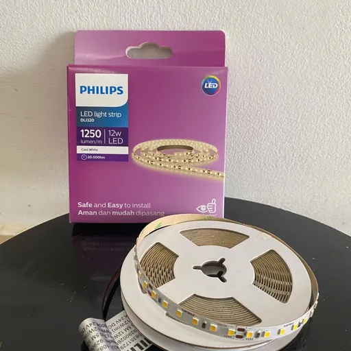 Đèn trang trí LED dây Philips DLI320: Ánh Sáng Kiến Tạo Không Gian, Nâng Tầm Cảm Xúc. Trải Nghiệm Vẻ Đẹp Vượt Thời Gian!