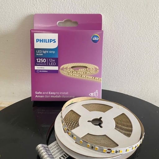 Đèn LED dây Philips DLI320 5M 12W/M 4000K: Ánh sáng tinh tế nâng tầm trang sức - Khám phá ngay!