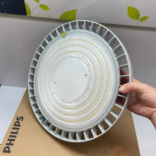 Tái Định Nghĩa Không Gian Làm Việc | Khám Phá Ngay Đèn Highbay LED Philips BY518P SE