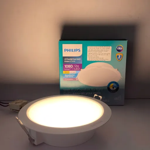 Ánh Sáng Thích Ứng Hoàn Hảo. Khám Phá Ngay Đèn Downlight Âm Trần Đổi Màu Philips Eridani DL190B.