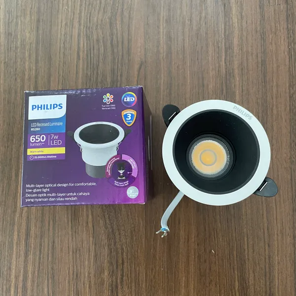 ✨ Mới - Trải nghiệm ngay đèn downlight âm trần chiếu điểm LED Philips RS280 G2 RC Rd D75 7W 930 24D GM 650lm ánh sáng vàng 3000K kích thước 85x77mm: Nâng tầm không gian sống của bạn.