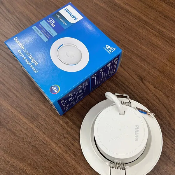 Khám phá Đèn Downlight Âm Trần Chiếu Điểm LED Philips SL190: Kiến Tạo Ánh Sáng Đẳng Cấp Hiện Đại.