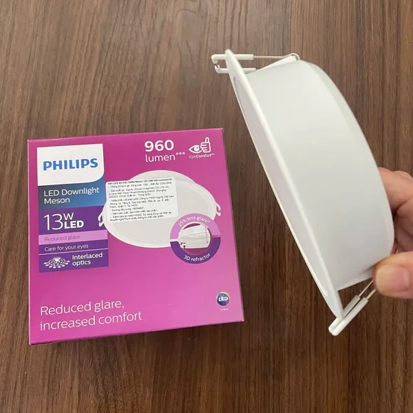 Ánh sáng tinh tế kiến tạo không gian: Khám phá ngay Đèn downlight âm trần Led Philips Meson IO 59464 D125 13W 65K WH RECESSED!