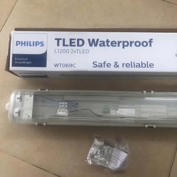 ✨💧 Khám phá Máng đèn Led chống thấm Philips Essential Smartbright TLED Waterproof Philips WT069C SE 2XTLED Bare L1200 GM: Ánh sáng bền bỉ, an toàn cho mọi không gian.