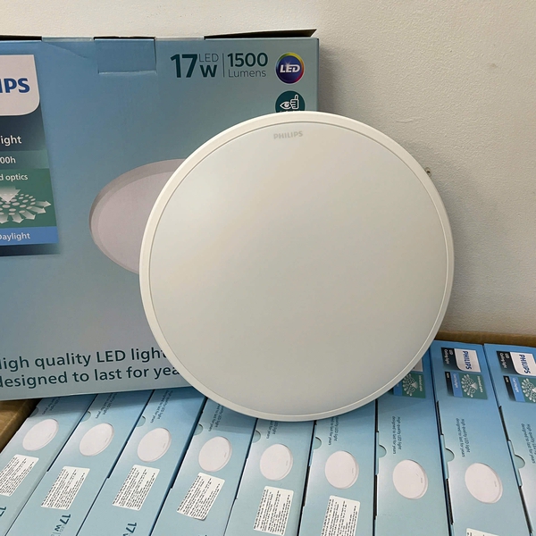 ✨ Nâng tầm không gian sống: Khám phá Đèn ốp trần ban công LED Philips Ceiling Light CL254 EC RD 17W HV 02 6500K 1500lm 347x65mm – Ánh sáng chuẩn mực, kiến tạo cảm hứng cho mỗi khoảnh khắc.