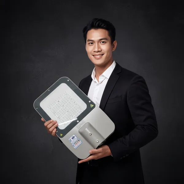 Đèn Đường Led Streetlight Philips Inside BRP371 100W: Nâng Tầm Đô Thị, Khơi Nguồn Ánh Sáng Tiên Phong