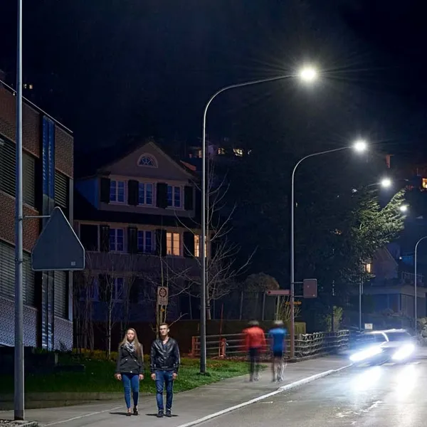 Đèn Đường Led Streetlight Philips Inside BRP371 100W: Nâng Tầm Đô Thị, Khơi Nguồn Ánh Sáng Tiên Phong