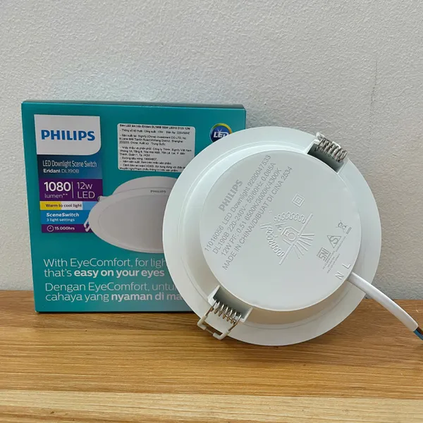 ✨ Kiến tạo không gian sống đỉnh cao: Khám phá Đèn downlight âm trần đổi màu Led Philips Eridani DL190B SSW LED10 D125 12W, nơi ánh sáng hòa quyện cùng phong cách và cảm xúc.