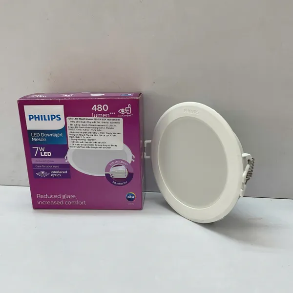 ✨💡 Ánh sáng thuần khiết biến không gian sống thành kiệt tác. Trải nghiệm ngay Đèn downlight âm trần Led Philips Meson IO 59445 D90 7W 6500K WH RECESSED 490lm.