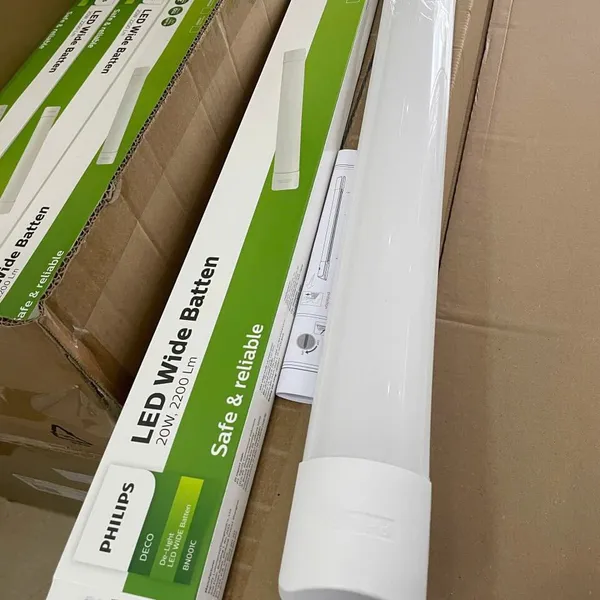 Máng đèn Led bán nguyệt Philips BN001C: Ánh sáng tinh khiết cho không gian hiện đại