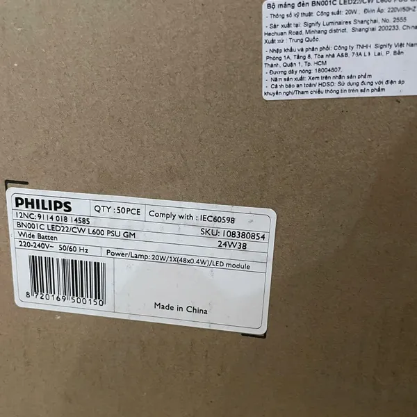 Máng đèn Led bán nguyệt Philips BN001C: Ánh sáng tinh khiết cho không gian hiện đại
