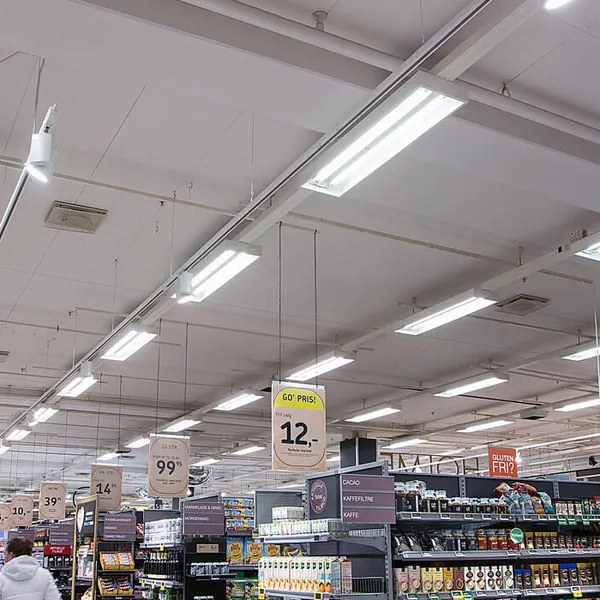 Bóng đèn tuýp Philips EcoFit Ledtube HO 10W T8 0m6 AP IG