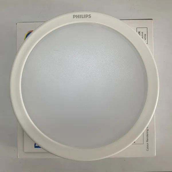 ✨ Trải Nghiệm Không Gian Ánh Sáng Hoàn Hảo | Đèn downlight ốp trần Led Philips DN027C G3 19W. Khám phá ngay!