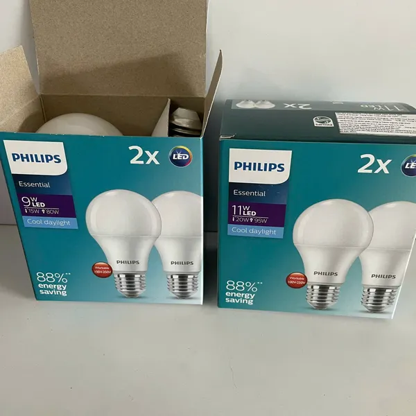 ✨ Tái Định Nghĩa Trải Nghiệm Sáng. Khám Phá Ngay Combo 2 Bóng đèn Led bulb tròn Philips Essential LEDBulb 11W E27 6500K.