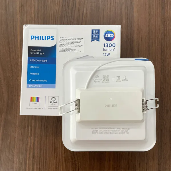 ✨ Tái định nghĩa ánh sáng | Khám phá Đèn downlight âm trần vuông Led Philips DN027B Led SmartBright G3 12W 4000K