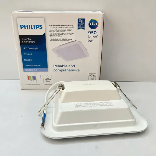 ✨ Trải Nghiệm Ánh Sáng Tinh Khiết | Đèn Downlight Âm Trần Vuông Led Philips DN027B G3 9W. Khám Phá Ngay.