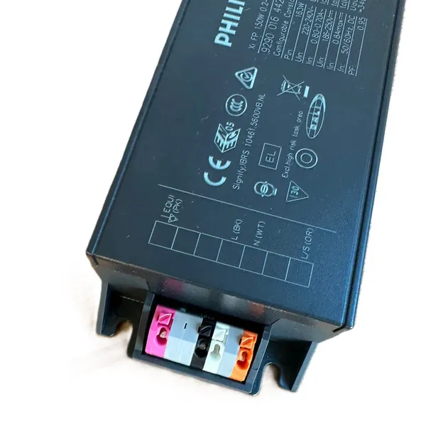 ✨ Kiến tạo ánh sáng tương lai. Trải nghiệm ngay Bộ nguồn Driver Led Philips Xitanium XI FP 150W DIM DALI 5 CẤP.