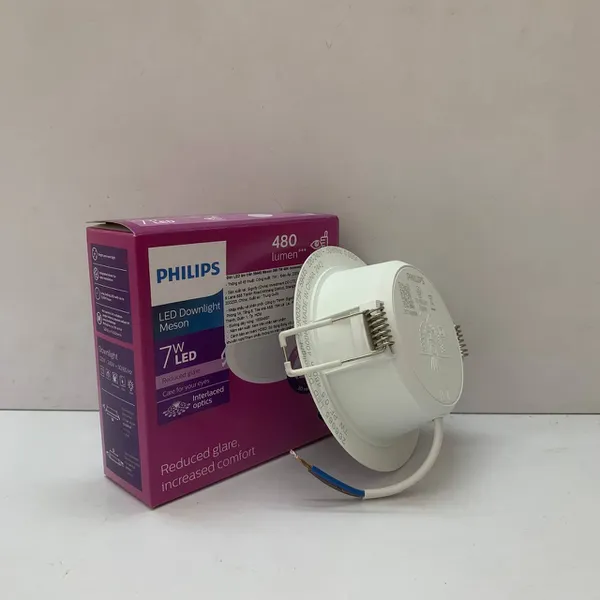 ✨ Ánh Sáng Định Hình Không Gian. Trải nghiệm ngay Đèn downlight âm trần Led Philips Meson IO 59445 D90 7W 4000K WH RECESSED 480lm.